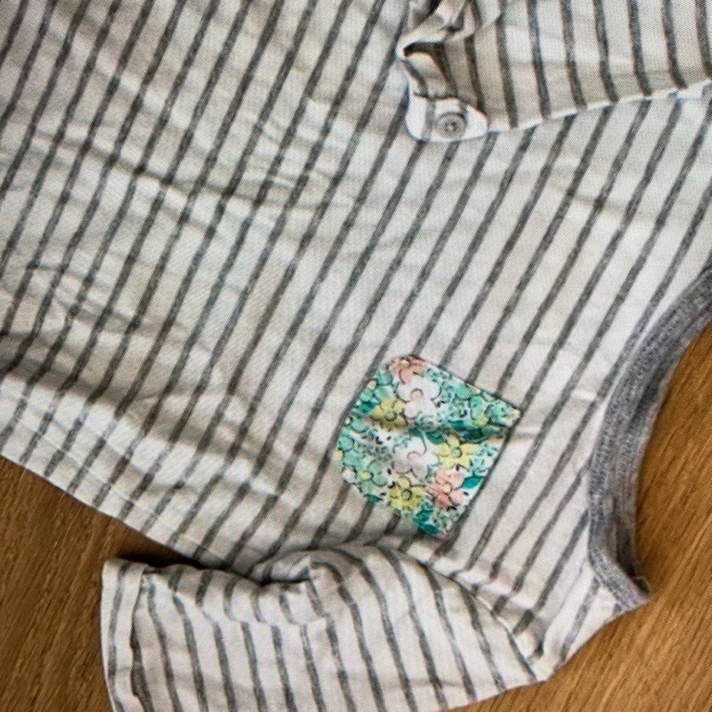 Stylish simple elegant design shirt